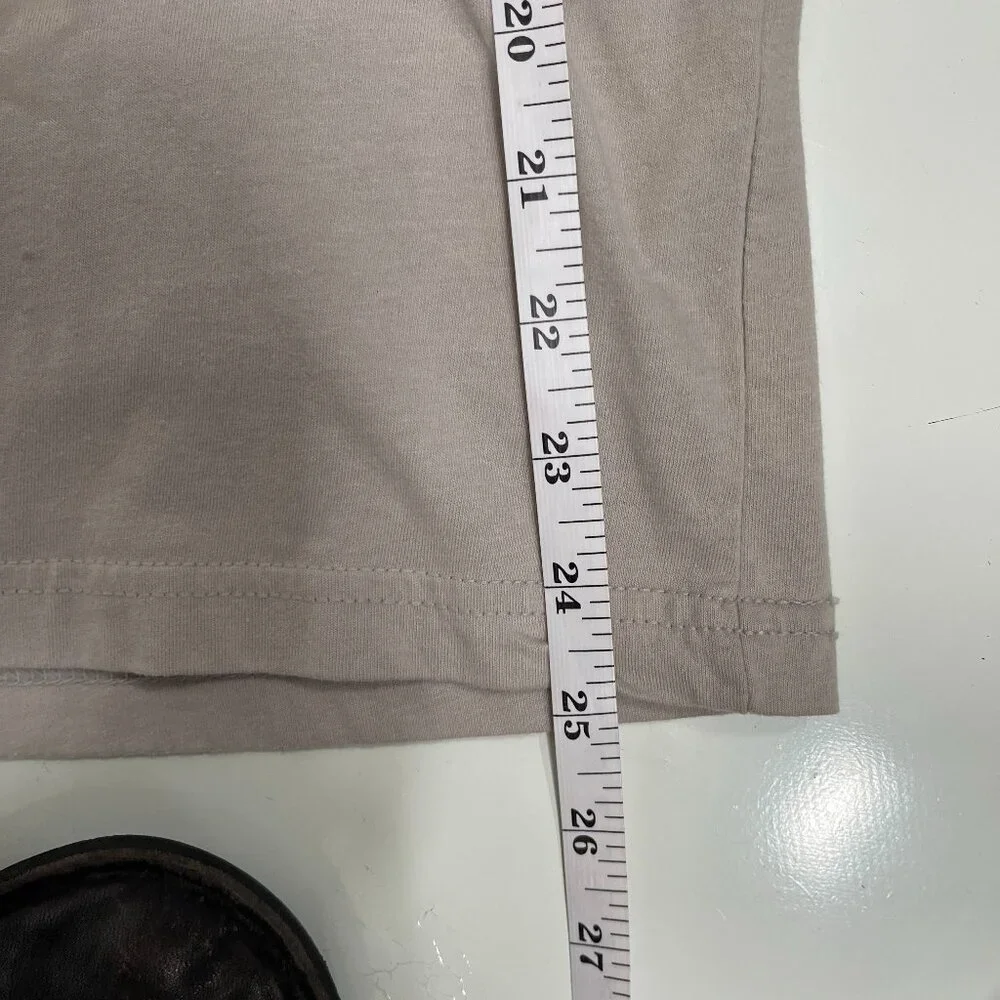 Vuori Light Gray The Rise The Shine Graphic Short Sleeve Comfort T-Shirt Size S - Picture 6 of 7